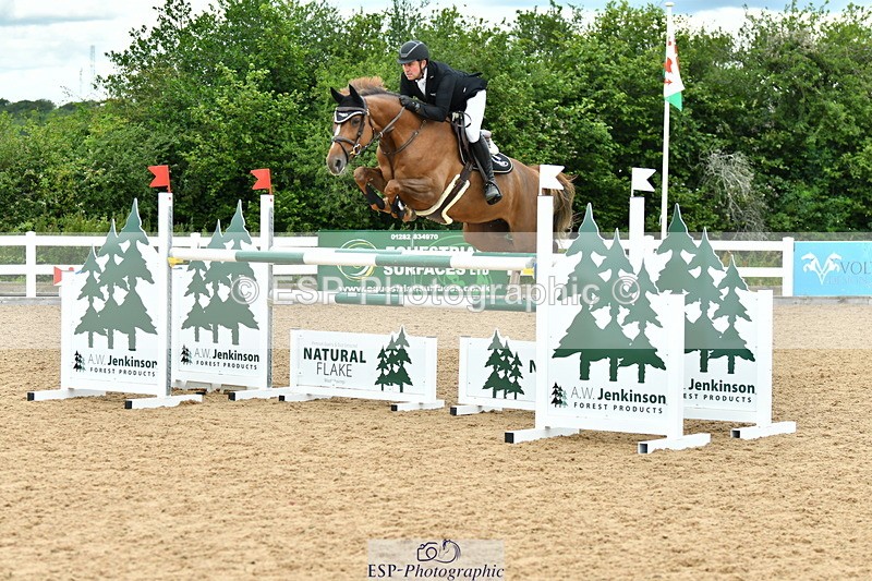 230721A-141549-06817 - Cls 22, 1 Star Gold 1.30m