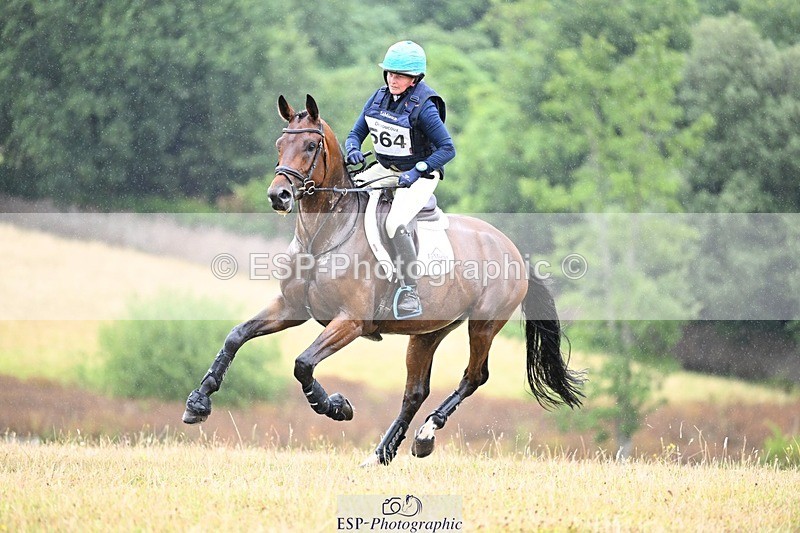 250803A-134036-13727 - M-564-Selina.Milnes-OBLENSKY'S.HEARTBREAKER