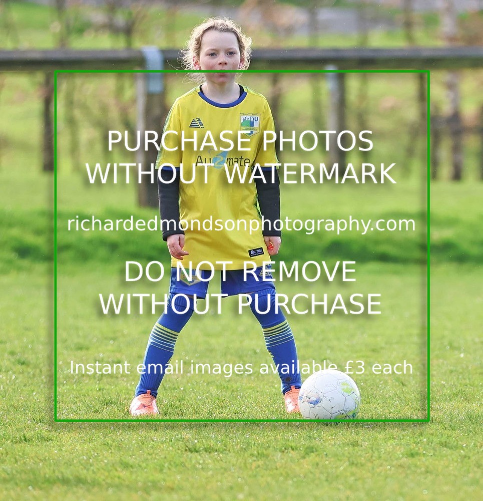 533A3124 - Kendal United Girls Under 10's vs Lune Valley Lightning Under 10's