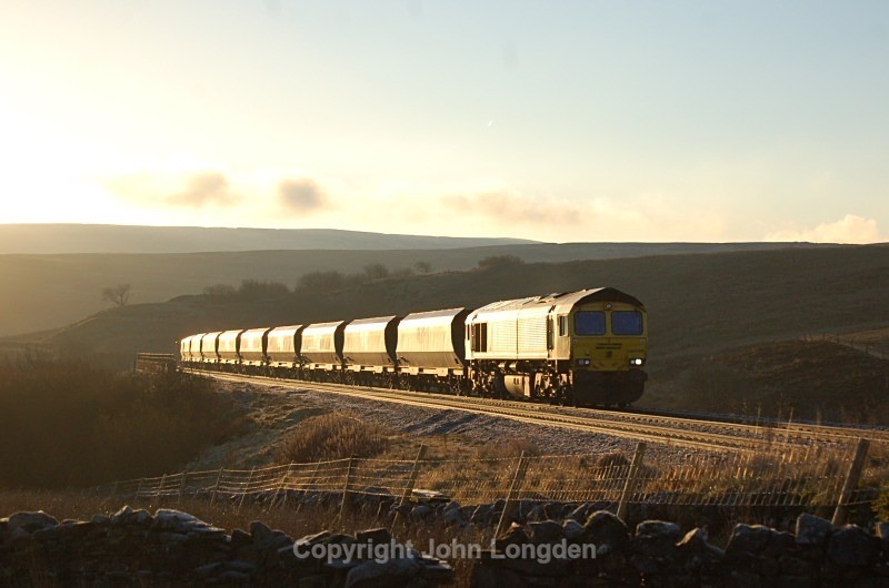 5.12.12 - 66598 4M75 Leeds Hunslet - Carlisle Yard, Lunds - Lunds - Northbound