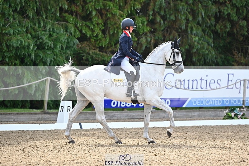 250523A-095933-05667 - D-470-Kitty.King-VENDREDI.BIATS