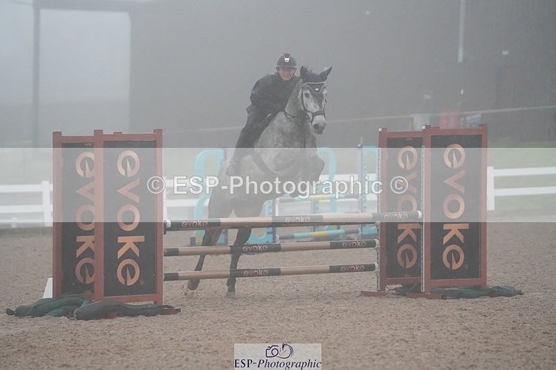 251207-101232-01638 - Cls 16 Blue Chip Winter Qualifier and 90cm