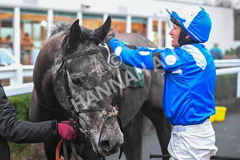 300126-Race 6-Born In The West-0042 - Race 6
