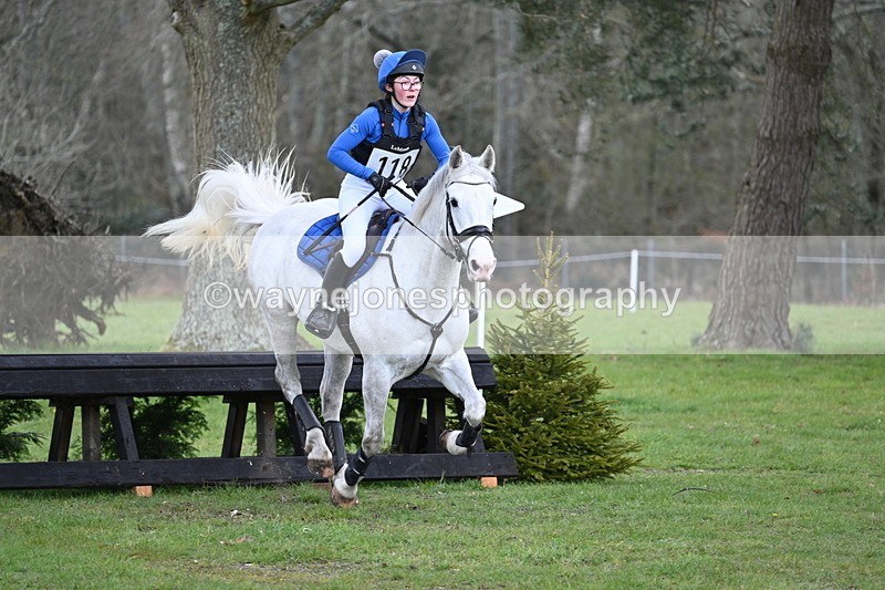 WJ7_0387 - Time 10:56 to 11:17