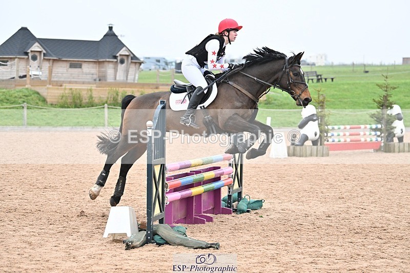 250118-140402-01413 - Cls 3A&B 90cm 13.20 to Coursewalk