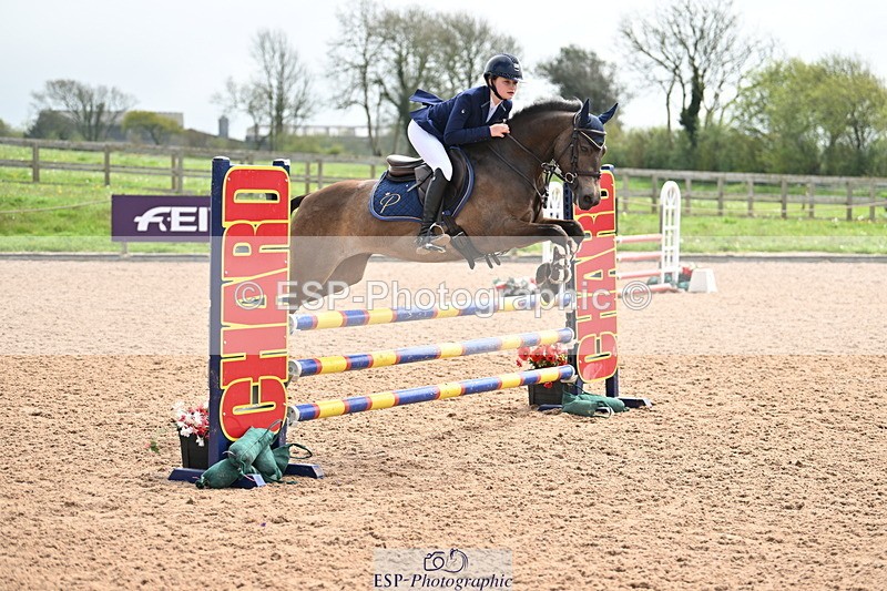 240506A-110241-08376 - Cls 3  Pony Discovery & 90cm Open