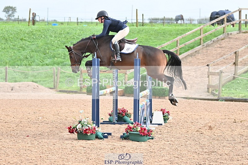 231013A-102758-01194 - Cls 7 Discovery & 1m Open