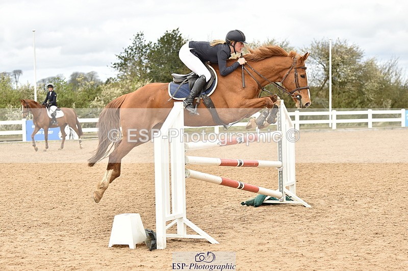 240403A-143006-00817 - Cls 4 Newcomers and 1.10m Open