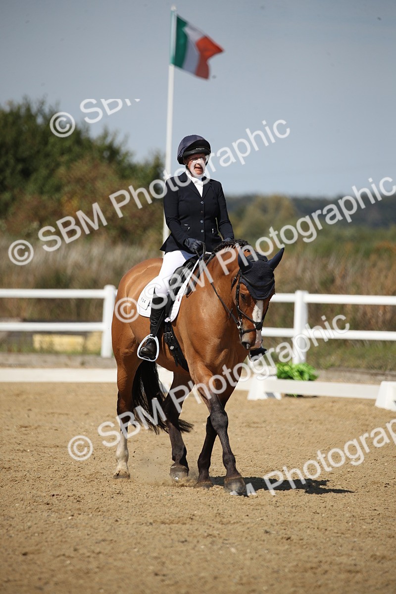 SBM_005024 - Class 11 - Novice 5 - 11.41-12.58