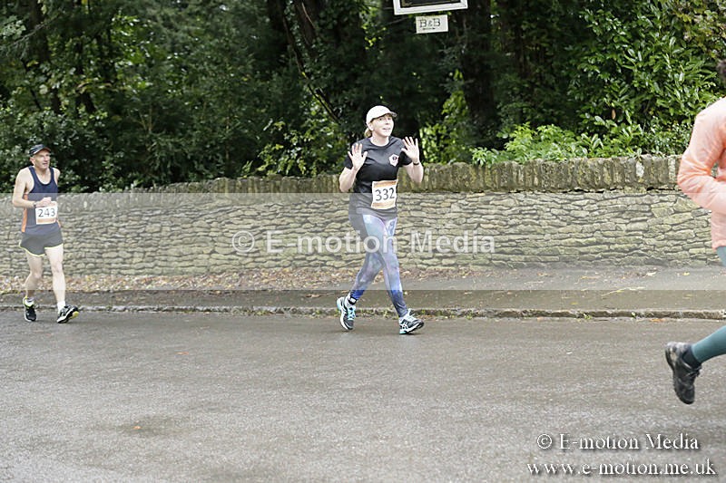 CAD131019-0458 - Cadence Events Grittleton 10km 13/10/19