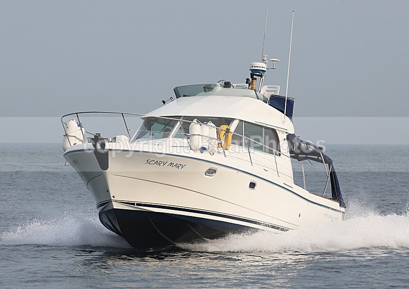 140906 SCARY MARY BENETEAU ANTARES 108 WT7A3509 - Flybridge Cruisers