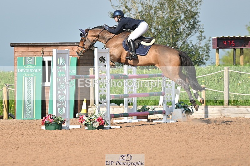 240512A-085503-16538 - Cls 47 Snr 1.20m Open