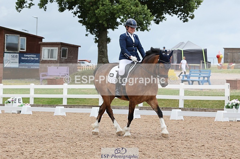 250622-155930-17352 - Cls 54 Medium 6 Inc Presentations