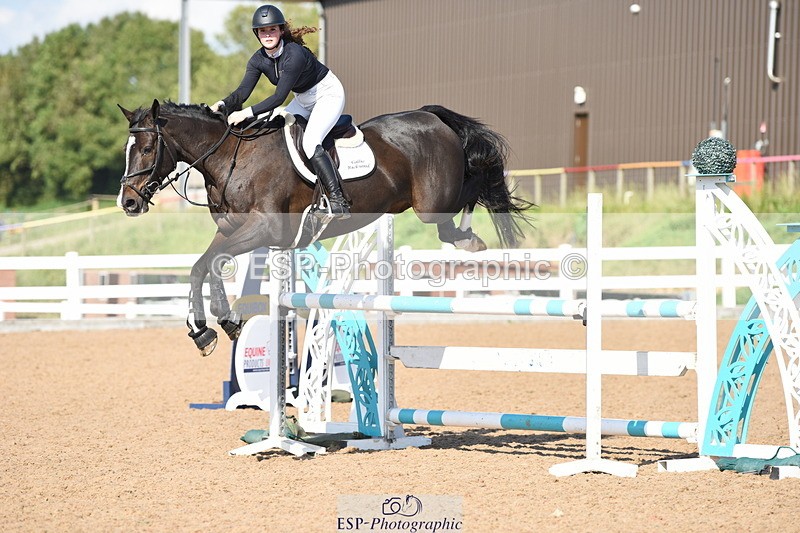 230915A-151016-00770 - Cls 12 1.05m Amateur Qualifier