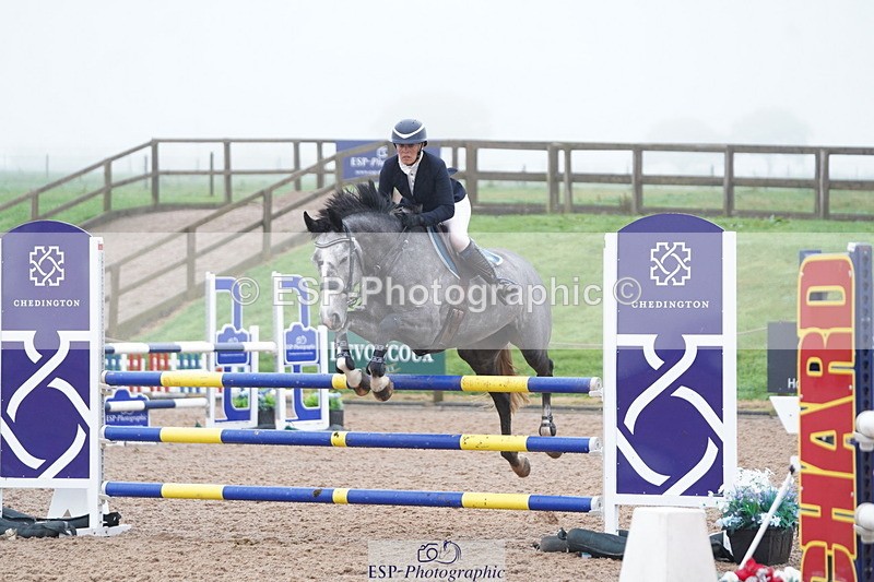 241006A-125948-06915 - Cls 20 Snr Newc & 1.10 Open