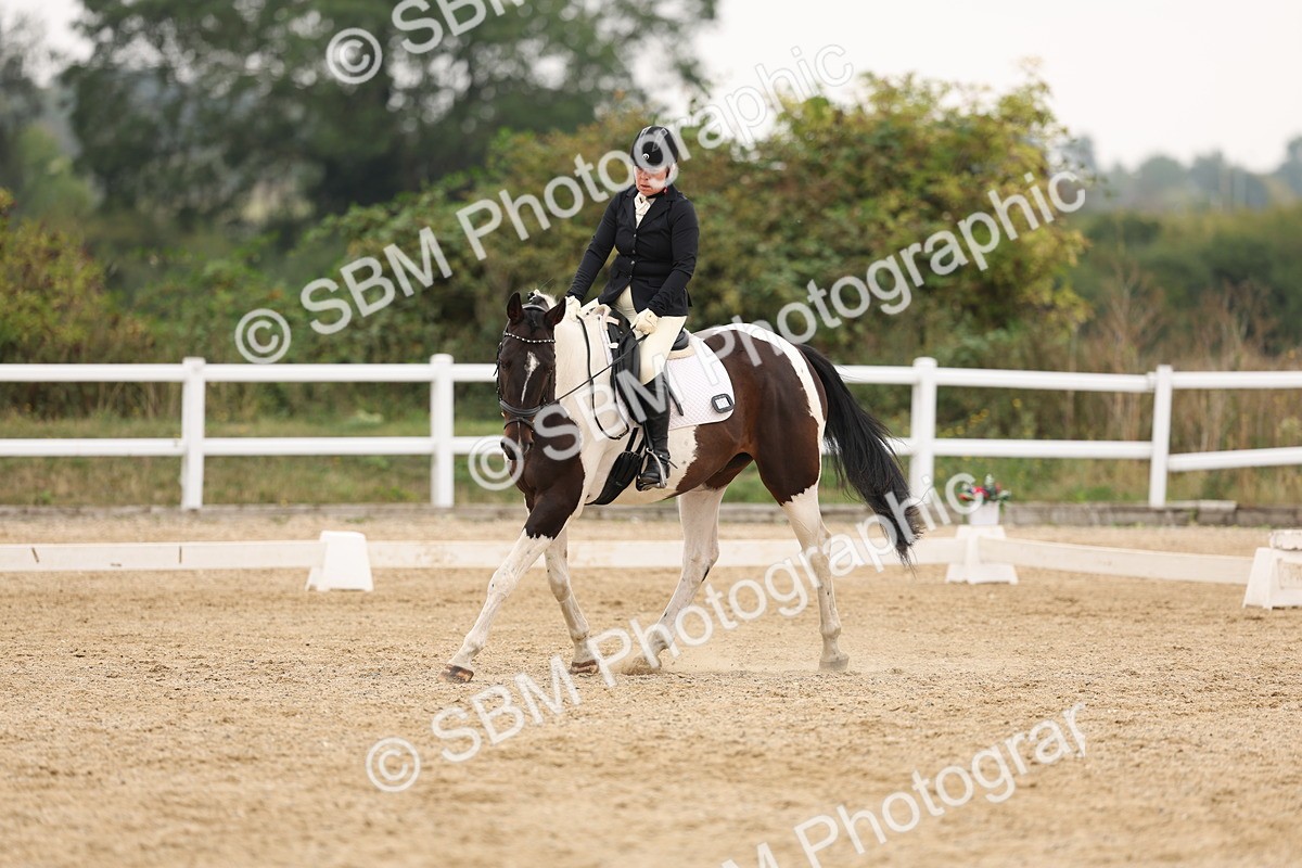 SBM_01789 - Class 9 - Novice 27 Champs