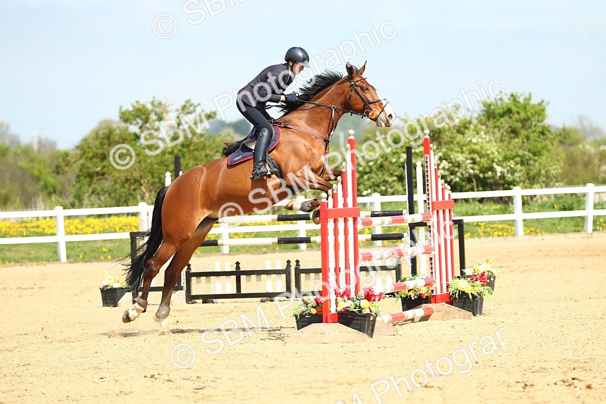 SBM_001317 - Class 5 - Senior Foxhunter 1.20m