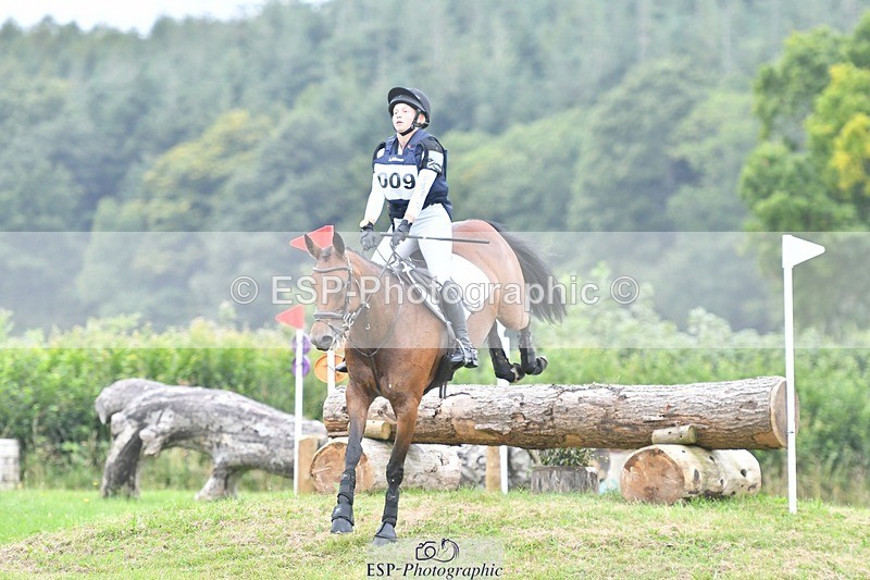 240803-110620-01508 - 009-Sophie_Walker-HEARSAY_CHITCHAT