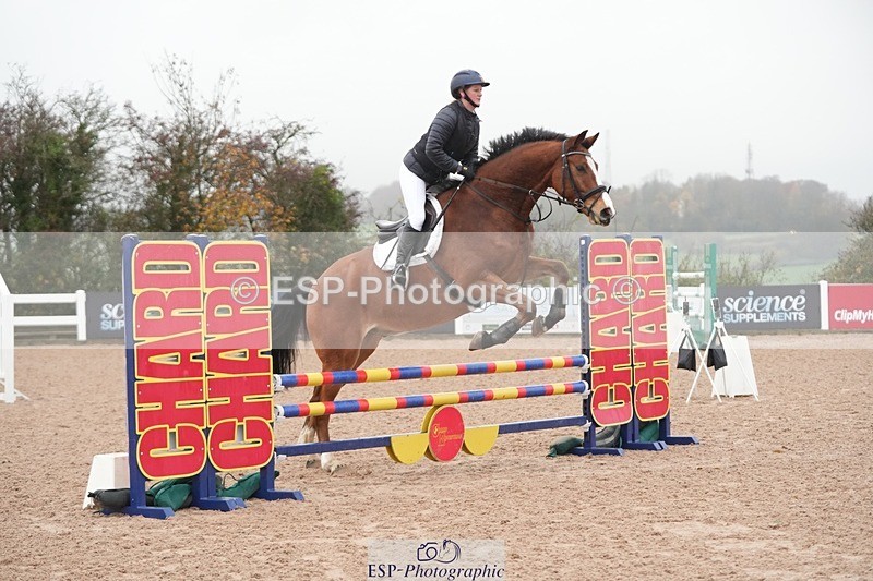 251107-094321-00094 - Cls 2 British Novice and 90cm Open