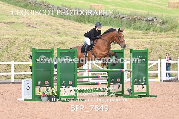 BPP_7849 - CLASS 16 FRI GFS Saddles Senior Newcomers/1.10m Open