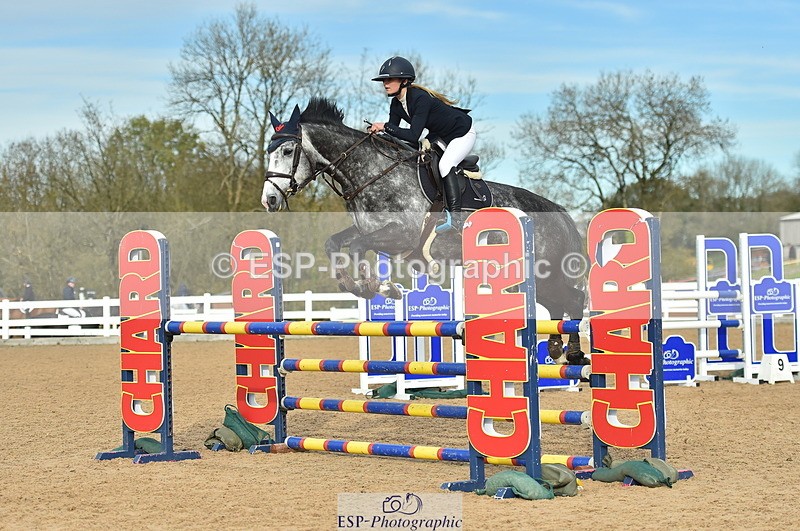 231111A-124426-01946 - Cls 12 Newcomers & 1.10m Open