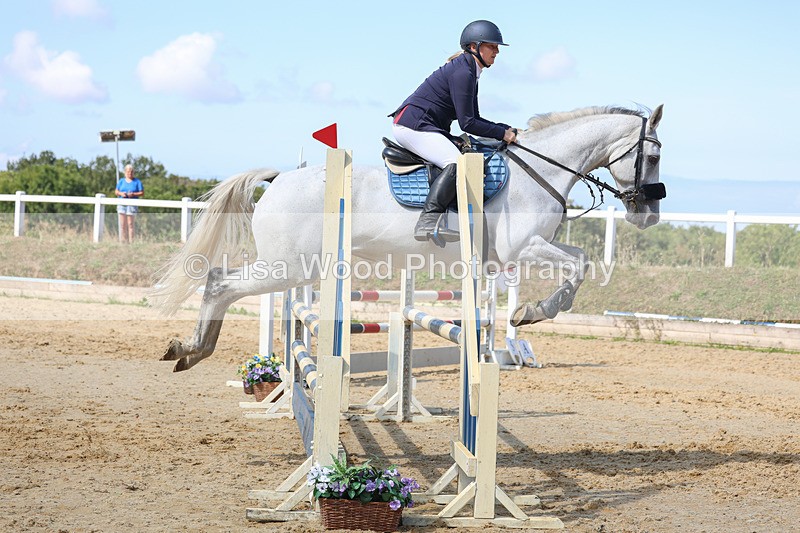 3E7A1045 - Class 4: Senior British Novice/90cm open
