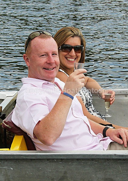 110702 CHEERS IMG_7493 - HENLEY ROYAL REGATTA JULY 2011