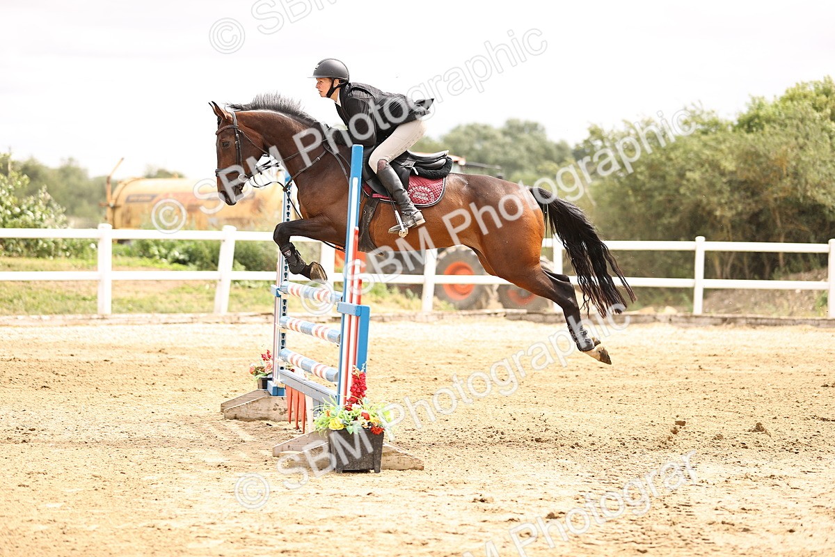 SBM_003169 - Class 21 - Senior Newcomers - 1.10m
