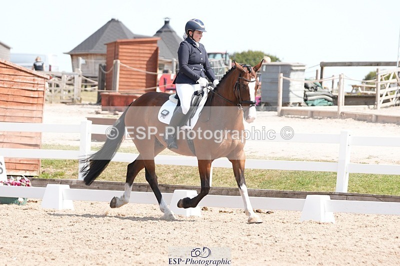 250817-125942-09216 - 162-Isabella.BalianBeechwood.Joey