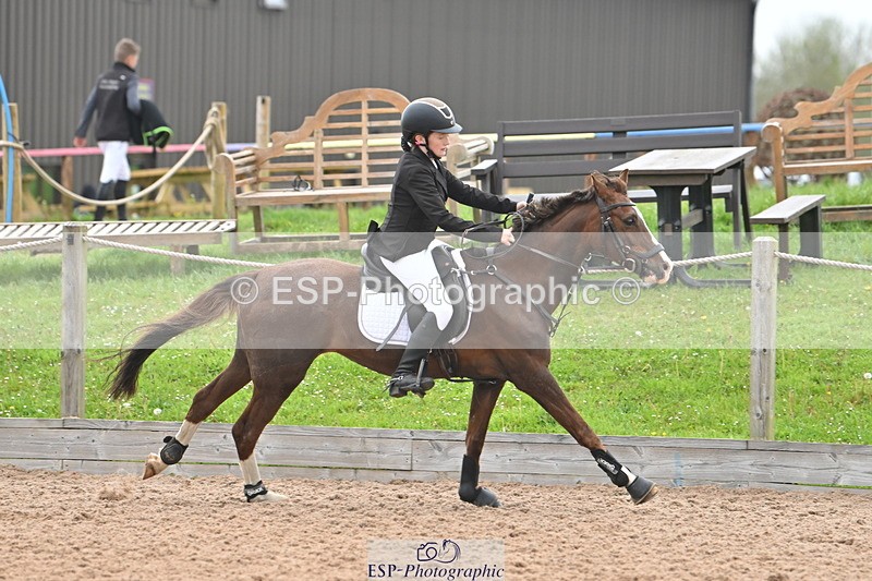 240505A-091052-03429 - Cls 1 Pony Intro 70cm