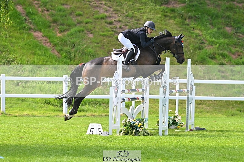 140626A-163749-00237 - Cld 46 Snr 1m 10 Grand Prix