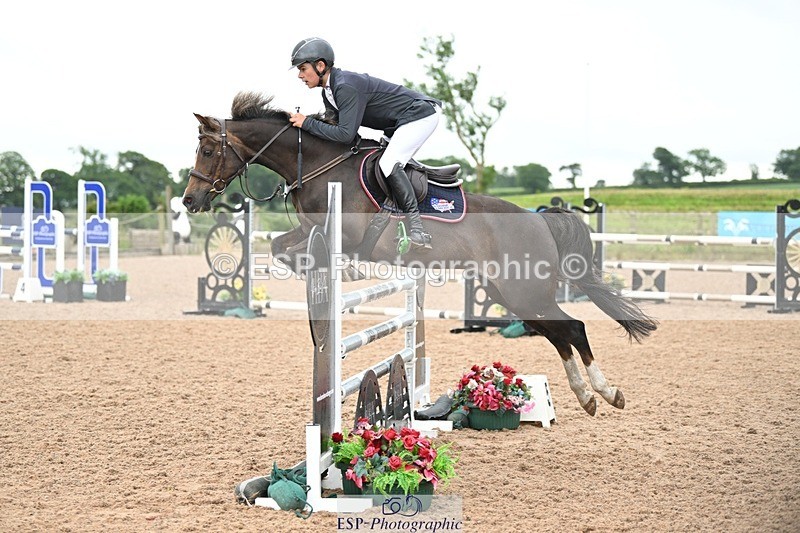 250607-130410-01139 - Cls 13 Pony Foxhunter and 1.10m