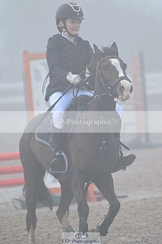 251115-094644-00040 - Cls 3 Pony Intro 70cm