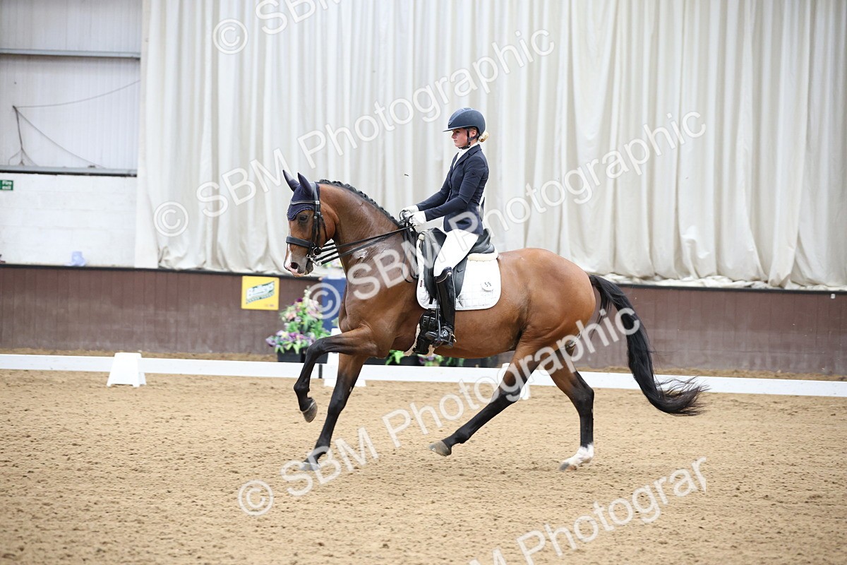 SBM_003894 - Class 8 - Advanced Medium 6 Silver