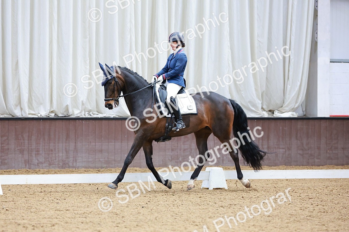 0B8A5122 - Class 11 - M5