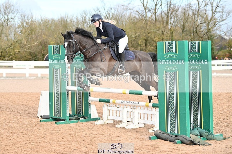 241117X-100800-03581 - Cls 09s Pony intro 90cm