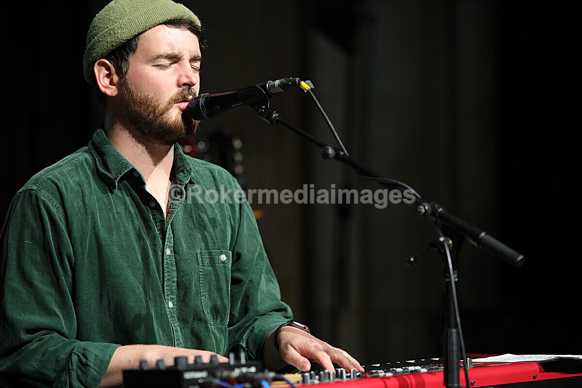 FOLK N BLUES-598 - FOLK and BLUES SEPT 2022