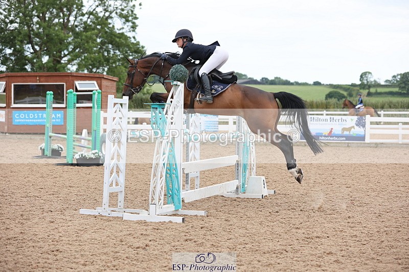 240630A-162437-15155 - Cls 33 Foxhunter and 1.10m Open