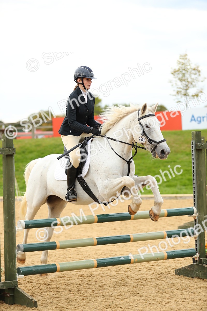 SBM_76100 - J19 - Junior 90cm Supreme Championship