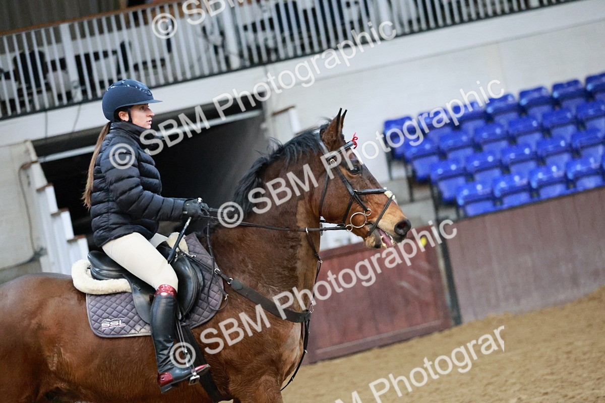 SBM_000060 - Class 1 - Clear Round 80cm - 90cm - 1.00m