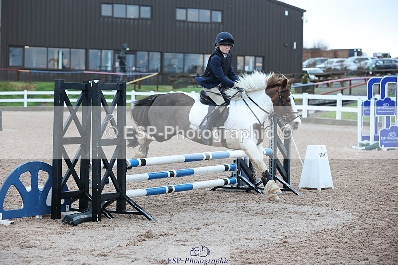 241201X-092439-00056 - Cls 02 Pony Intro 70