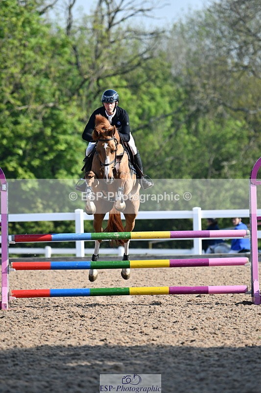 240512A-083829-16916 - Cls 39 British Novice and 90cm Open