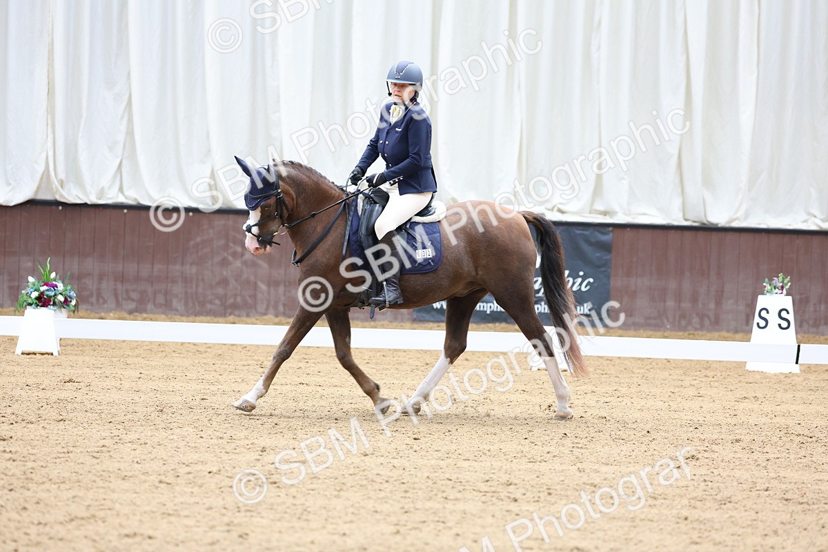 SBM_015737 - Class 15 - Novice FSM - 9.50 - 11.10