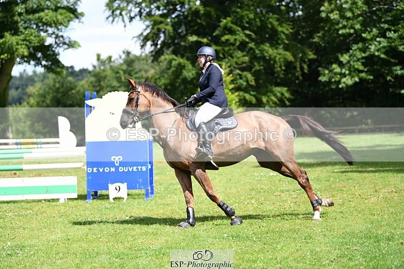 240711-110626-26054 - Cls 127 British Novice and 90cm Open