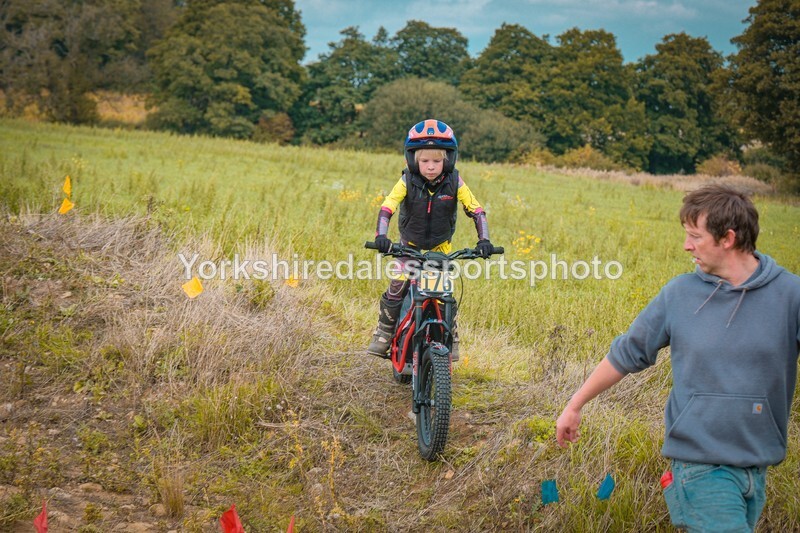 DSCF0317 - Ripon MC Trial 27/09- kids
