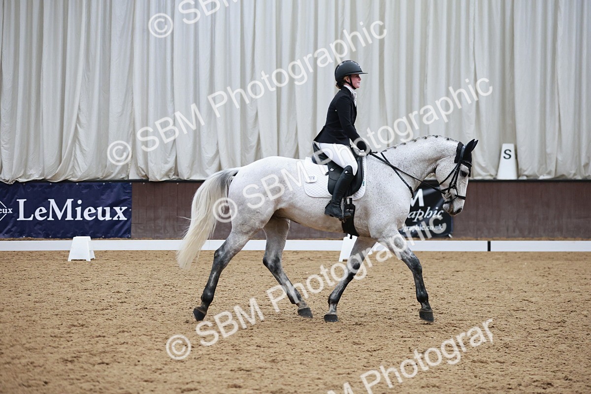 SBM_003888 - Class 2 - Novice 2020