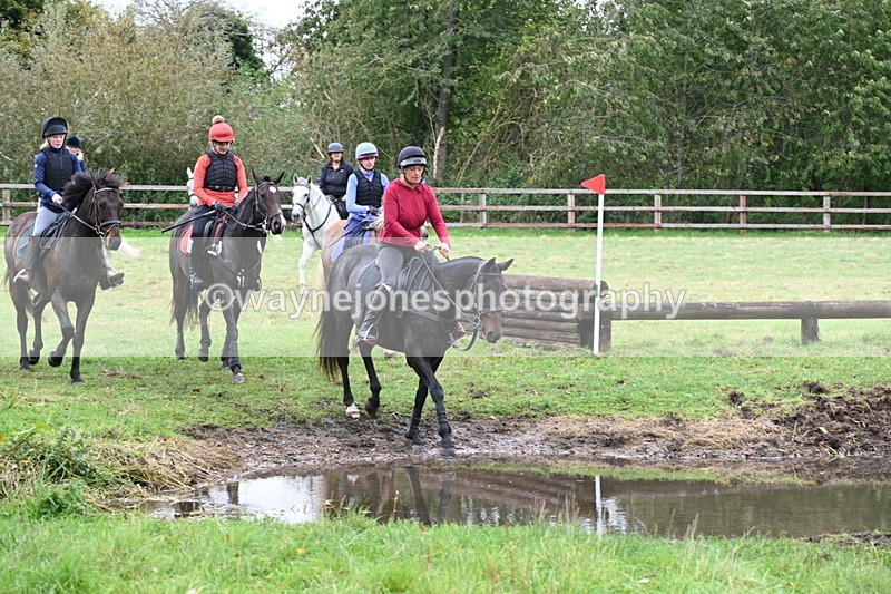 WJ6_6695 - Time at Photographer 13:06 to 13:23
