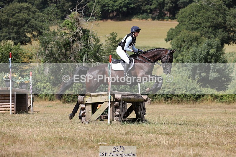 250802A-145020-05142 - D-158-Emilie.Kirkwood-EXCLUSIVE.ECLIPSE