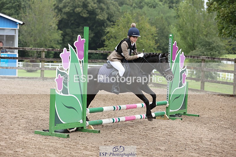 240822X-083532-00019 - 40cm R1 8.30 to 9.30