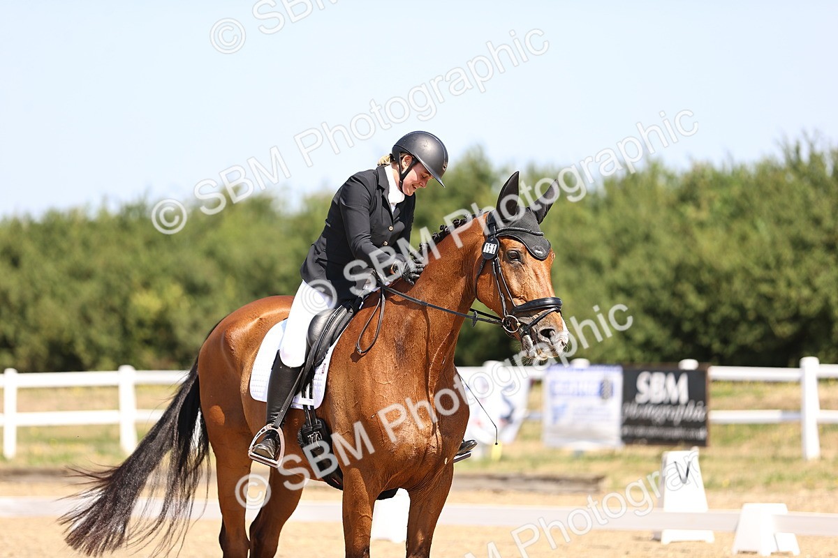 SBM_009468 - Novice 5 - 9.50-10.53